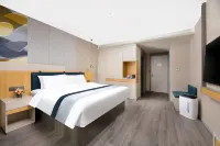 Homeinn Selected Hotel (Kuqa Changning Road)