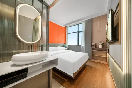 Xiyue Intelligent Hotel ( Xiangyang People's Square Huayangtang Branch) Отели в г. Сянфань