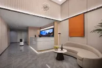 Me Young Me House Hotel (Shimen North Station)