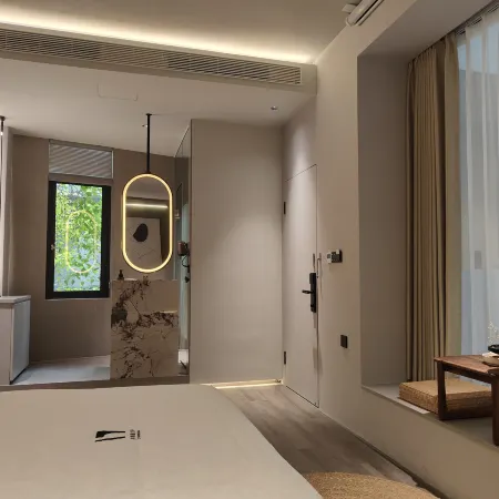 Kapok Road 17 Homestay (Shantou Small Park)