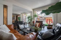 Lijiang Pu Zhi Designer Hotel HOLIDAY VILLA (The Old Town of Lijiang South Gate）