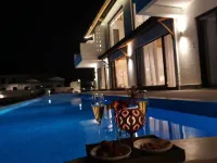 Hengdian Liwu Liubai Hot Spring Holiday Beauty - piscine
