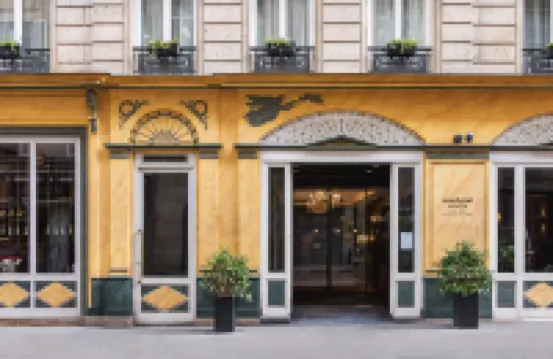 New Hotel Roblin Hotels in Paris