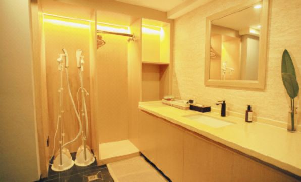 Zenec International Hotel (Chengdu Chunxi Tai Koo Li)