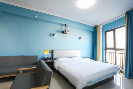 Pingdingshan Atour Hotel Отели рядом с достопримечательностью «Pingdingshan University»