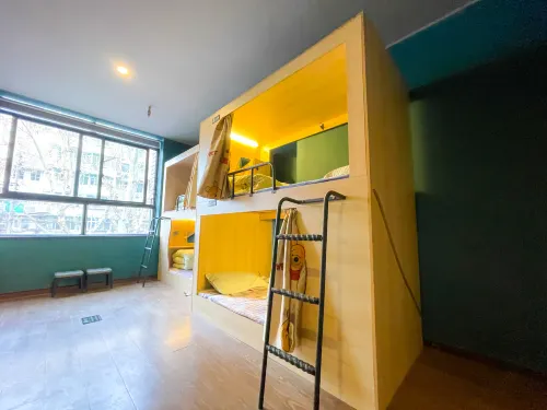 Maozaiwu Youth Hostel (Nanjing Confucius Temple Sanshan Street Station)