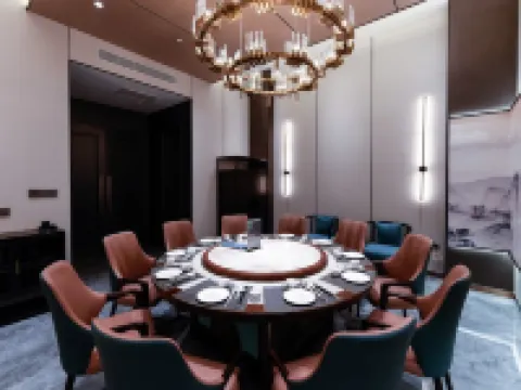 Fengyuan Hotel Hotels in Chengcheng