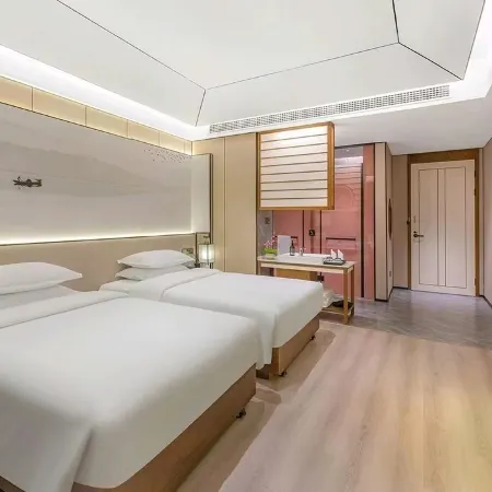 Huanzhi Urban Homestay (Changde Happy City Railway Station)