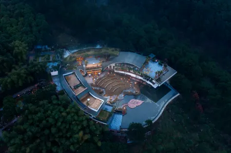 Chongqing Longmenpu Village Homestay Отели рядом с достопримечательностью «Tieshan Square»