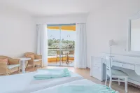 Iberostar Waves Playa Gaviotas All Inclusive