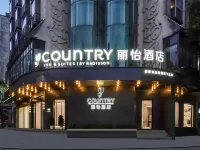 Country Inn & Suites by Radisson, Nanchang Tengwangge Wanshougong Subway Station Store Hotels near Jiangxi Museum