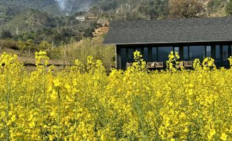 Trip.com Group Country Retreats (Fujian Yongtai Chixi)