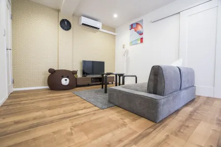 OASIS NANIWA Отели рядом со станцией Suminoe-kōen Railway Station