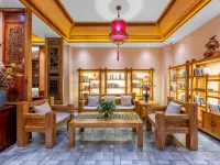 Muxuan Hotel (Vocational Education Park) Hotels in Qujing