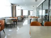 IU Hotel Ulanqab Liangcheng Branch Hoteles en Liangcheng