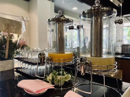 COURT HOTEL SHINYOKOHAMA Отели рядом с достопримечательностью «Yokohama Arena»