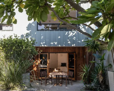 Bow Street Accommodation Hotels in Raglan