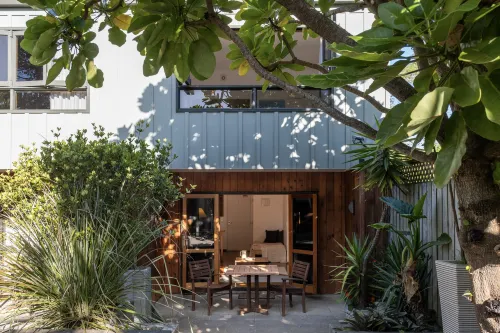 Bow Street Accommodation Hotels in Raglan