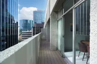 Parmelia Hilton Perth - balcony