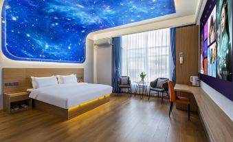 Lanfeng Hotel