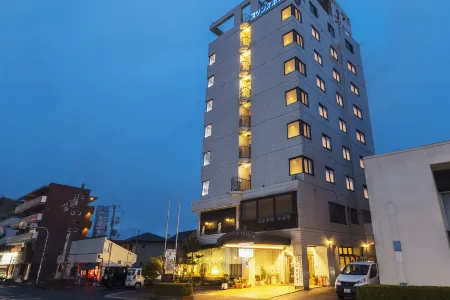 City Hotel Air Port in Prince