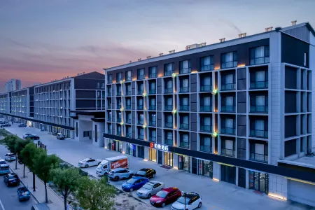 Borrman Hotel (Dezhou Qihe County) Отели в г. Цихэсянь