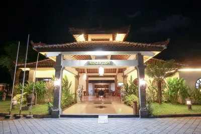 Mirah Hotel Hotel dekat Pantai Bangsring