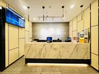 Baiqing Hotel (Railway Station Branch)
