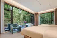 Liuba Mountain and Twelve Habits Hotels in Liuba
