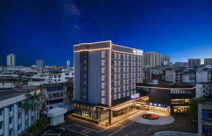 Dragon Ease Hotel Luzhai Square Branch