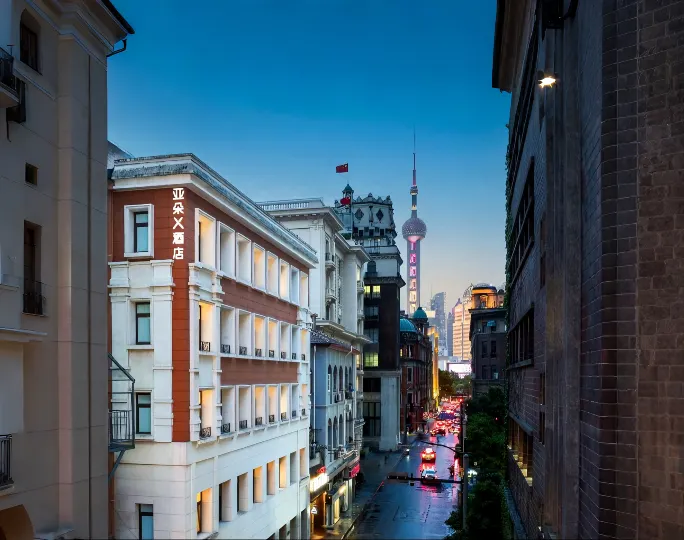Atour X Hotel Shanghai The Bund Nanjing East Road Subway Station