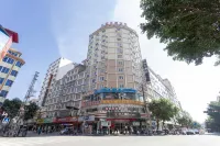 名人飯店（博白縣文化路人民醫院店） 東方明珠（人民北路店）附近的飯店
