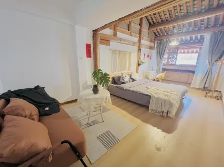 Moran Youth Hostel Отели рядом с достопримечательностью «Weishan Ancient City»