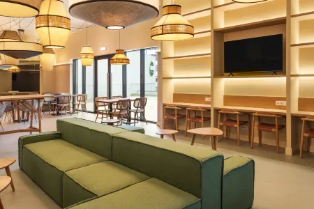 B&B HOTEL Olhão Algarve Отели в г. Quelfes