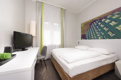 Wyndham Garden Duesseldorf City Centre Koenigsallee Отели в г. Дюссельдорф