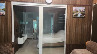Dels Guest House Homestay Hotel dekat Unida Christian Center