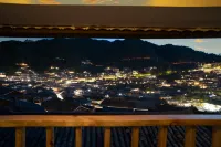 Boyin Yunshe Mountain Scenic Resort (Xijiang Qianhu Miao Village Miao Museum Store) - غرفة مطلة على الجبل