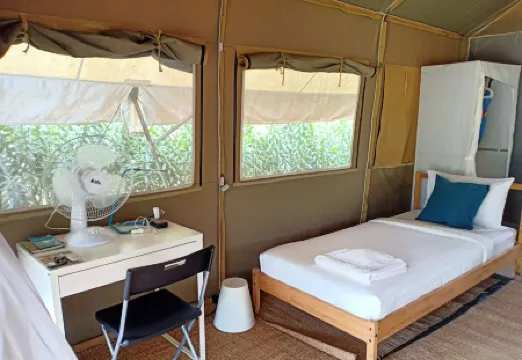 Naivacha Tent Koh Mak
