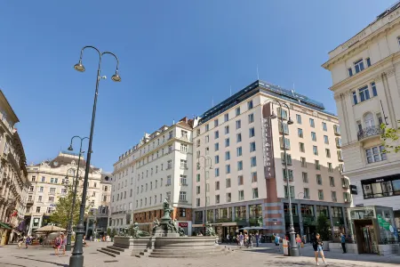 Austria Trend Hotel Europa Wien Отели рядом с достопримечательностью «Циркусвизе Альтерлаа»