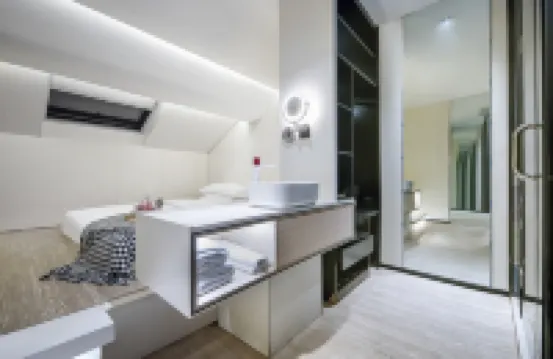 Yiwu Qingtao E-sports Hotel