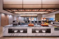 Madison Hotel Qingdao City Center (May Fourth Square)