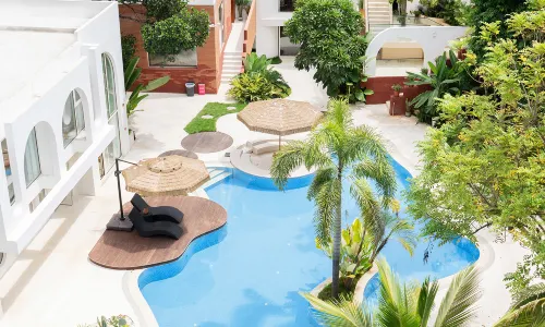 Floral Hotel · MiLin ChunHuan Hotel