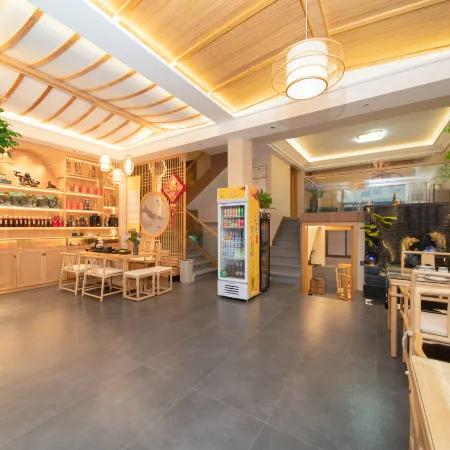 Jiuhua Mountain Linqi · Guyin Hotel (Tourist Transfer Center Store)