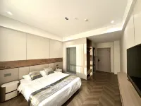 Longsheng Grand Hotel (Fangchenggang High-Speed Rail North Station)