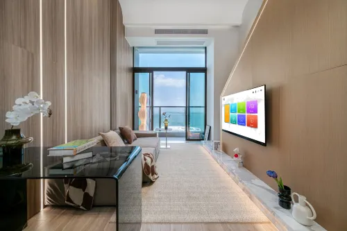 Guanhai Yunji Scenic Apartment (Zhanjiang Jinshawan Beach Scenic Area)