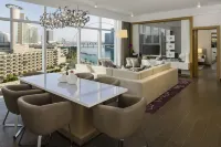 Beach Rotana Residences