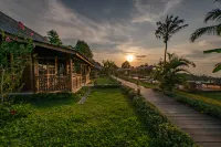 Umah Lusa Hotels in Lovina
