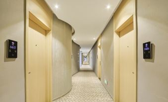 Elysees  Hotel