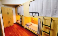 Dream Square Youth Hostel