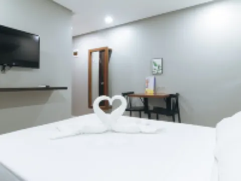 صني داي ريزيدنسيز أنتيبولو فنادق في ريزال